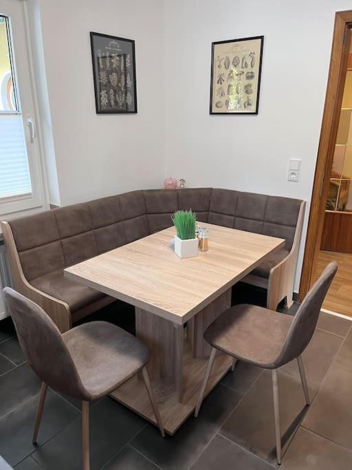 Modern Und Rustikal Mit Kamin Ferienwohnung Kohlert Бад-Берлебург Экстерьер фото