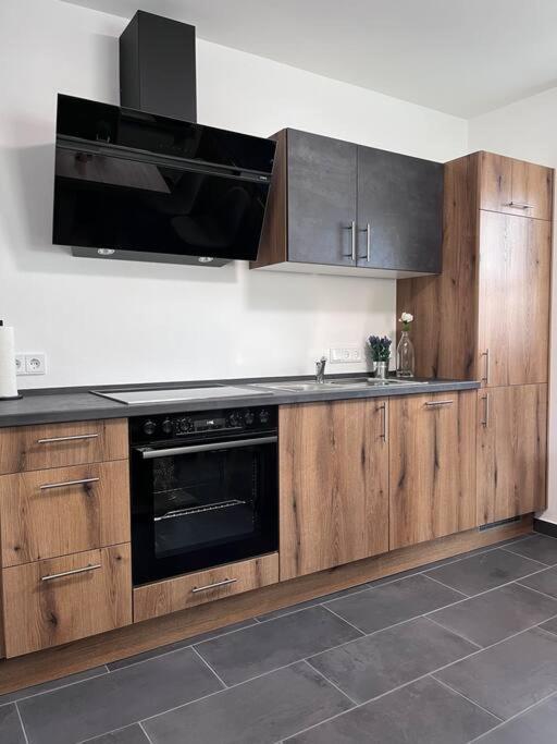 Modern Und Rustikal Mit Kamin Ferienwohnung Kohlert Бад-Берлебург Экстерьер фото